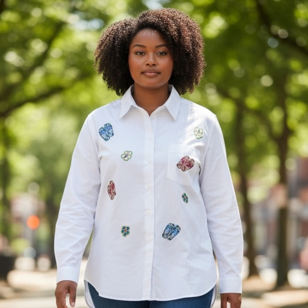 Infinity Raine White Button-Up Shirt with Multicolor Embroidered Accents 1X EUC - Picture 2 of 11